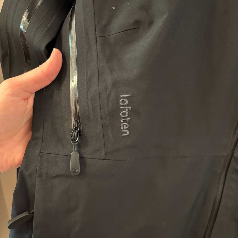 Norrona Lofoten Goretex Ski Jacket - Picture 4 of 7